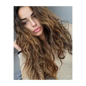 Ciao! Sono Emma e per qualsiasi informazione scrivi pure!!!!