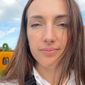 Responsible cleaner in London.