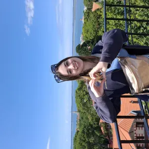 Babysitter pour garde ponctuelle et/ou régulière