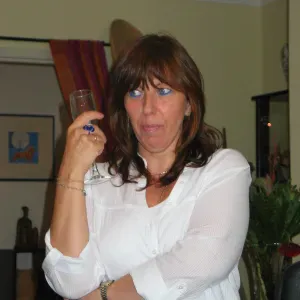 Garde-enfant ou dame de compagnie