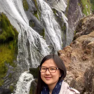 Nounou expérimentée à plein temps sur Lyon