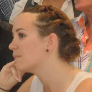 Disponible pour des heures de ménage aux horaires de votre c