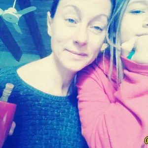 Garde d'enfants avec expériences