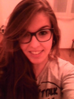 Fille cherche travail